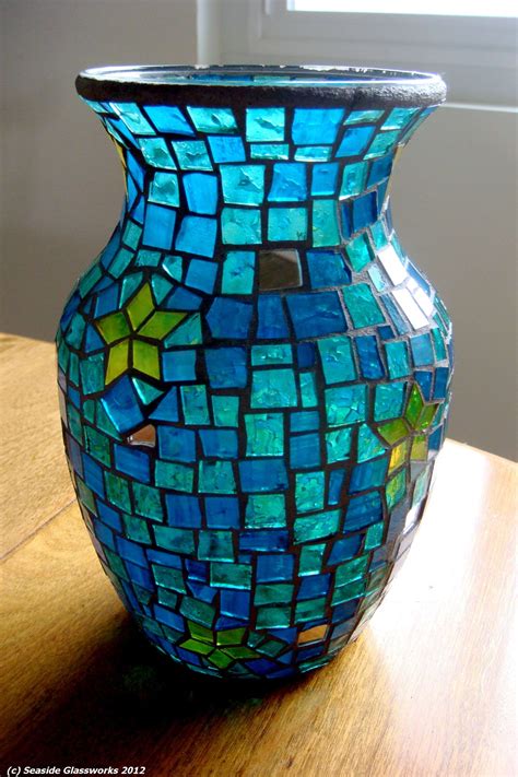 Top 10 Mosaic Flower Vases Ideas | Mosaic vase, Mosaic flower pots, Mosaic diy