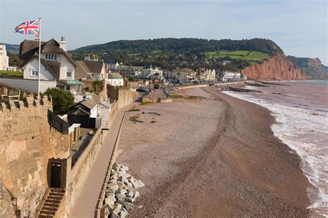 Sidmouth - 3* Kingswood Hotel - Thu 17th Nov 2022 - Highcliffe Coach Holidays Reservations