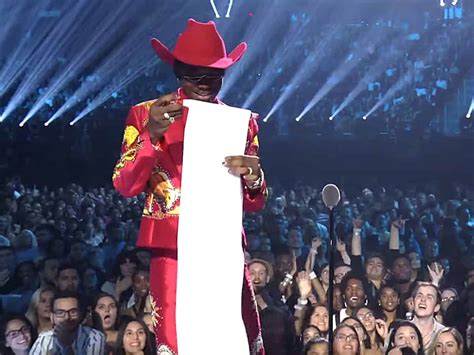 Lil Nas X's 'Song Of The Year' Acceptance Speech Scroll Was Instant ...