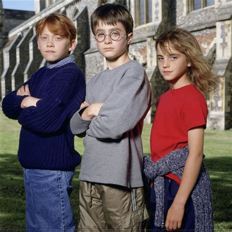 Baby-Faced 'Harry Potter' Cast Members Awkwardly Pose in Publicity ...