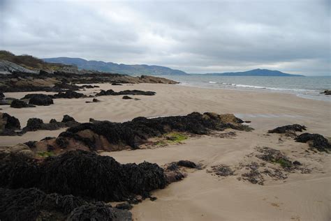 Buncrana Beach - Inishowen beach • Go-to-Ireland.com