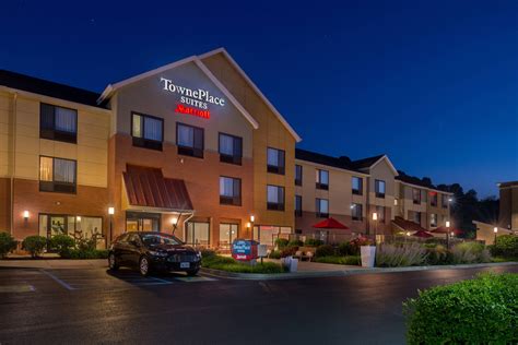 TownePlace Suites by Marriott Local Info- Tourist Class Huntington, WV Hotels: Travel Weekly