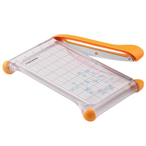 Fiskars® Paper Trimmer - 9"