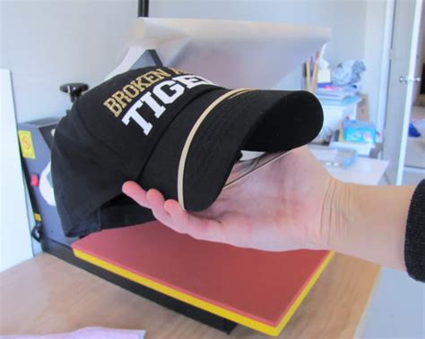 6 Best Hat Heat Press Machines – Reviewed and Rated (Winter 2024)