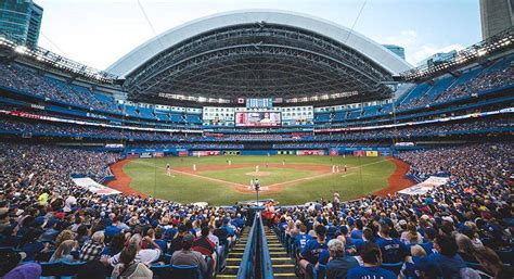 You can get $5 beers and food at Blue Jays games this season | Eat & Drink