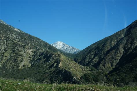 Where to Find Snow Near Los Angeles That Kids Will Love - No Back Home