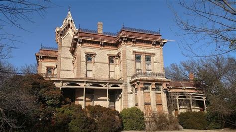 The Waggoner Mansion, Decatur, Texas Decatur Texas, Mansions, House Styles, Bucket List, Home ...