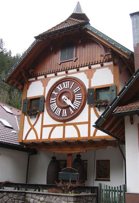 World's Largest Cuckoo Clock – Schonach im Schwarzwald, Germany - Atlas ...