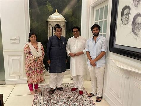 Nitin Gadkari meets Raj Thackeray in Mumbai, calls it 'family visit' – ThePrint – ANIFeed