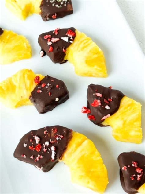 Easy Chocolate Covered Pineapple Recipe | Carrots & Cookies