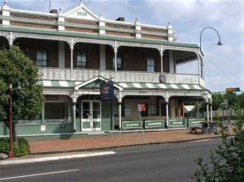 Thunderbolt Inn | NSW Holidays & Accommodation, Things to Do ...