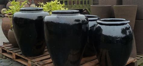 Details more than 161 decorative pottery planters - noithatsi.vn