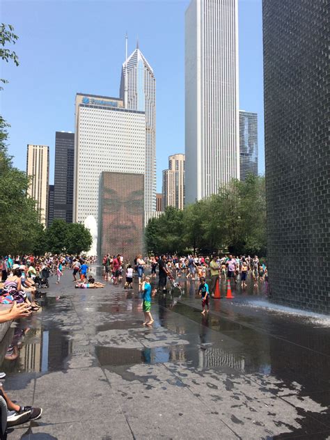 Millennium Park fountain | Millennium park, Street view, Park