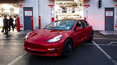 Tesla China Engineers Go To Fremont Factory To Help Boost Production