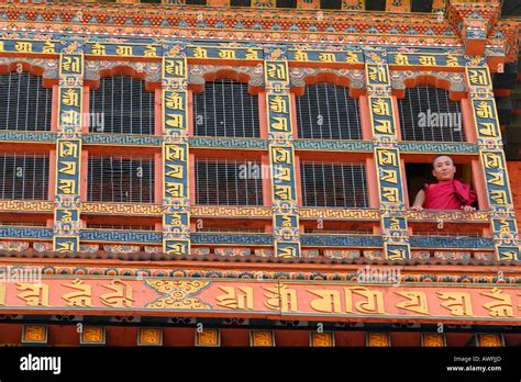 Architectural detail of a Bhutanese dzong, Bhutan Stock Photo - Alamy