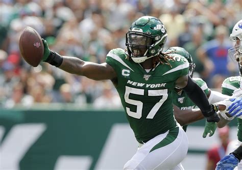 Jets Pro Bowler C.J. Mosley sitting out 2020 season