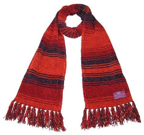 Lovarzi 4th Doctor Season 18 Shorter Burgundy Scarf – Merchandise Guide ...