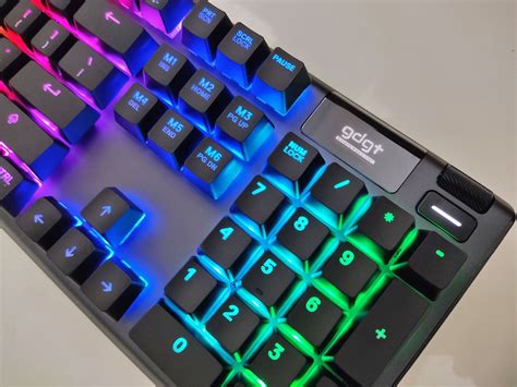 SteelSeries APEX 5 Hybrid Mechanical Keyboard Review - Gadgets Middle East