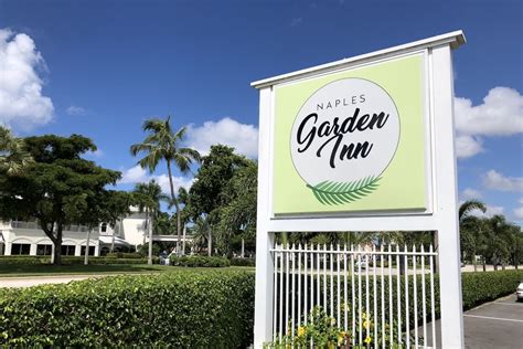 Naples Garden Inn | Inexpensive Motel in Naples FL