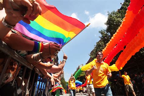 5 Ways to Celebrate LGBT Pride Month