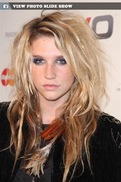 Kesha without makeup | Celebrities NO MAKEUP | Kesha hair, Roll hairstyle, Long hair styles