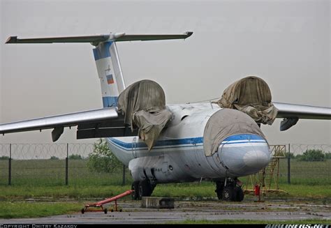 Antonov An-72 - Russia - Navy | Aviation Photo #2120673 | Airliners.net