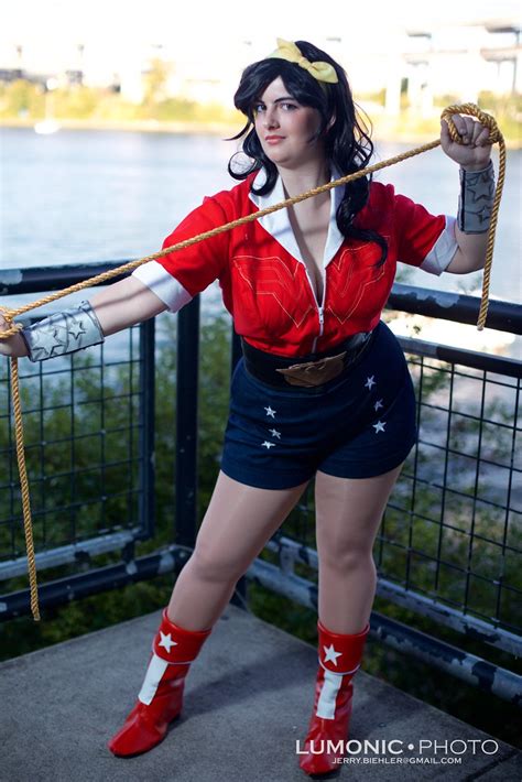 Bombshell Wonder Woman | Hogyoku cosplay | Jerry Biehler | Flickr