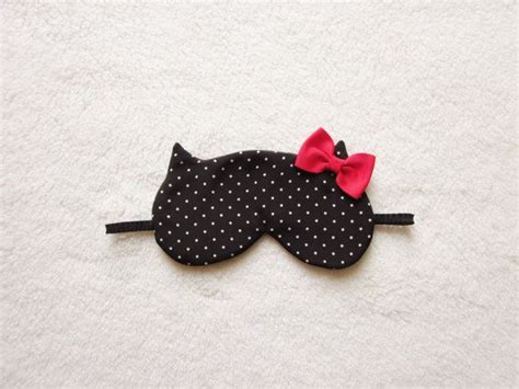 Hello Sleepy! Red Bow Cat Sleep Mask. Love Sewing, Diy Sewing, Sewing ...