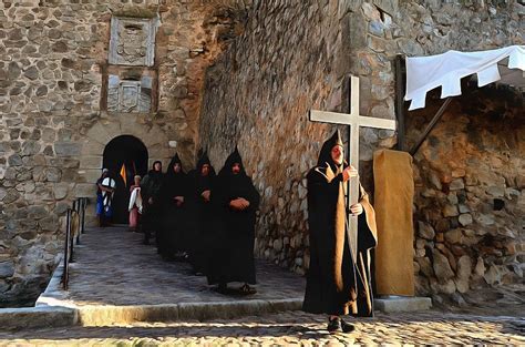 Medieval Festival in CONSUEGRA Photograph by Carlos Mora