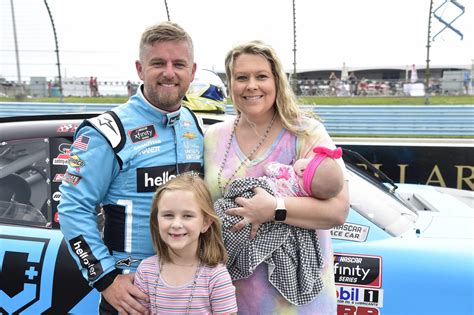 Justin Allgaier - Net Worth 2022, Salary, Age, Height, Bio, Family, Wiki