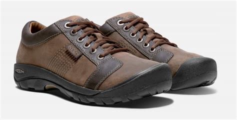 3 Best Men's Shoes for Traveling in Europe | Compression+Design