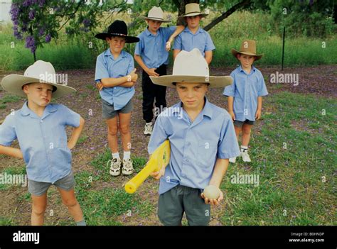 Australian children at an outback primary school, Australia Stock Photo - Alamy