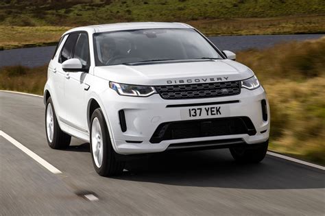 2020 Land Rover Discovery Sport hybrid review | CAR Magazine