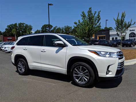 Pre-Owned 2018 Toyota Highlander XLE 4D Sport Utility in Beaufort #T544251 | Butler Auto Group