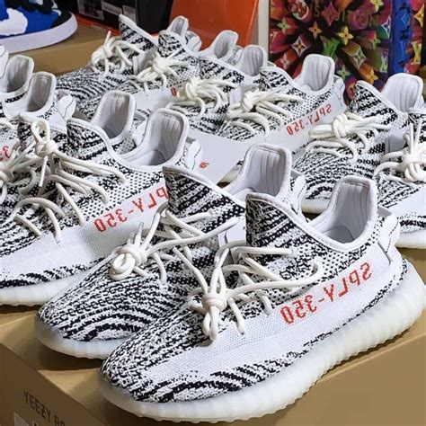 Adidas Yeezy Boost 350 V2 " Zebra " - 88YungPlug