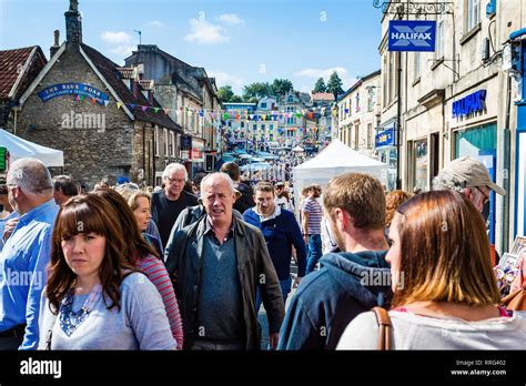 Frome market place hi-res stock photography and images - Alamy