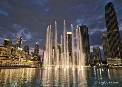 Dubai Fountain: fountain show, visit, where it is, photo, video