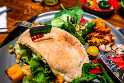 Nando’s goes vegan with new menu - Eating in Sunderland