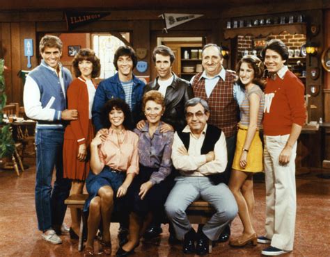 'Happy Days' cast with Ted McGinley, Lynda Goodfriend, Scott Baio, Henry Winkler, Al Molinaro ...