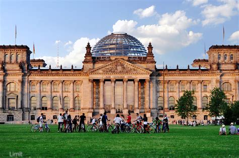 The Reichstag Building Jigsaw Puzzle