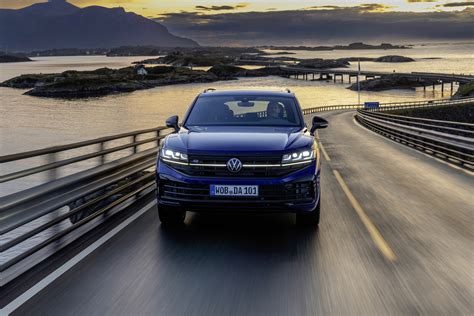 The new Touareg R eHybrid | Volkswagen Newsroom