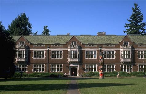 Liberal Arts Colleges in Oregon