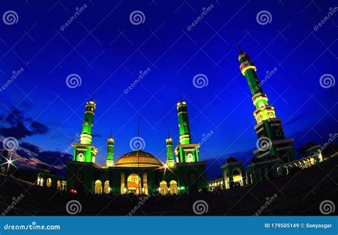 Berau Great Mosque, the Biggest Mosque in Berau, North Kalimantan ...