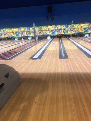 Kingpin Lanes - 76 Photos & 53 Reviews - Bowling - 9525 Taylorsville Rd ...