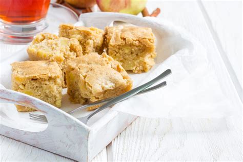 The flavor combination of apples, nuts and cinnamon make these bars irresistible!