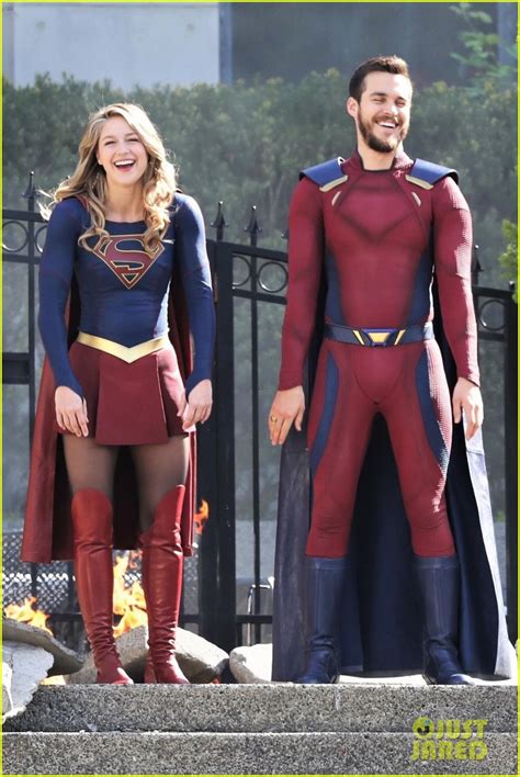 Melissa Benoist & Boyfriend Chris Wood Share a Laugh on the Set of 'Supergirl'!: Photo 4076021 ...