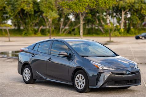 Best & Worst Years of Toyota Prius - Graphs & Owner Surveys - FIXD