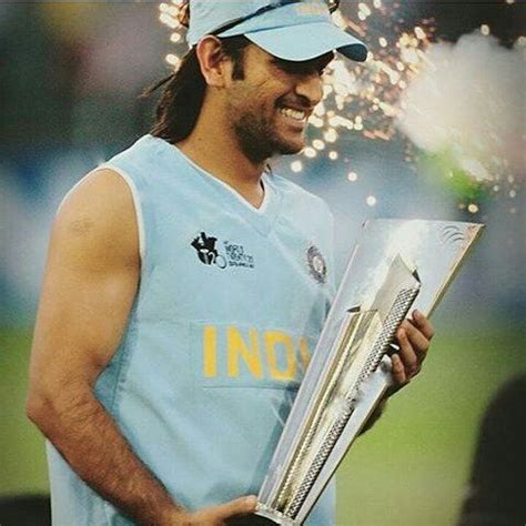 [最も人気のある！] ms dhoni 2007 t20 world cup hd images 344218-Ms dhoni 2007 ...