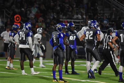 Wildcat Football Offense Struggled; Defense Forced First Turnover - Ksst Radio