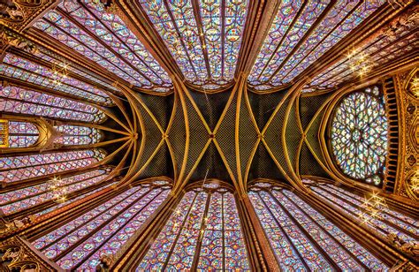 Sainte Chapelle de París: historia, arquitectura y toda la info